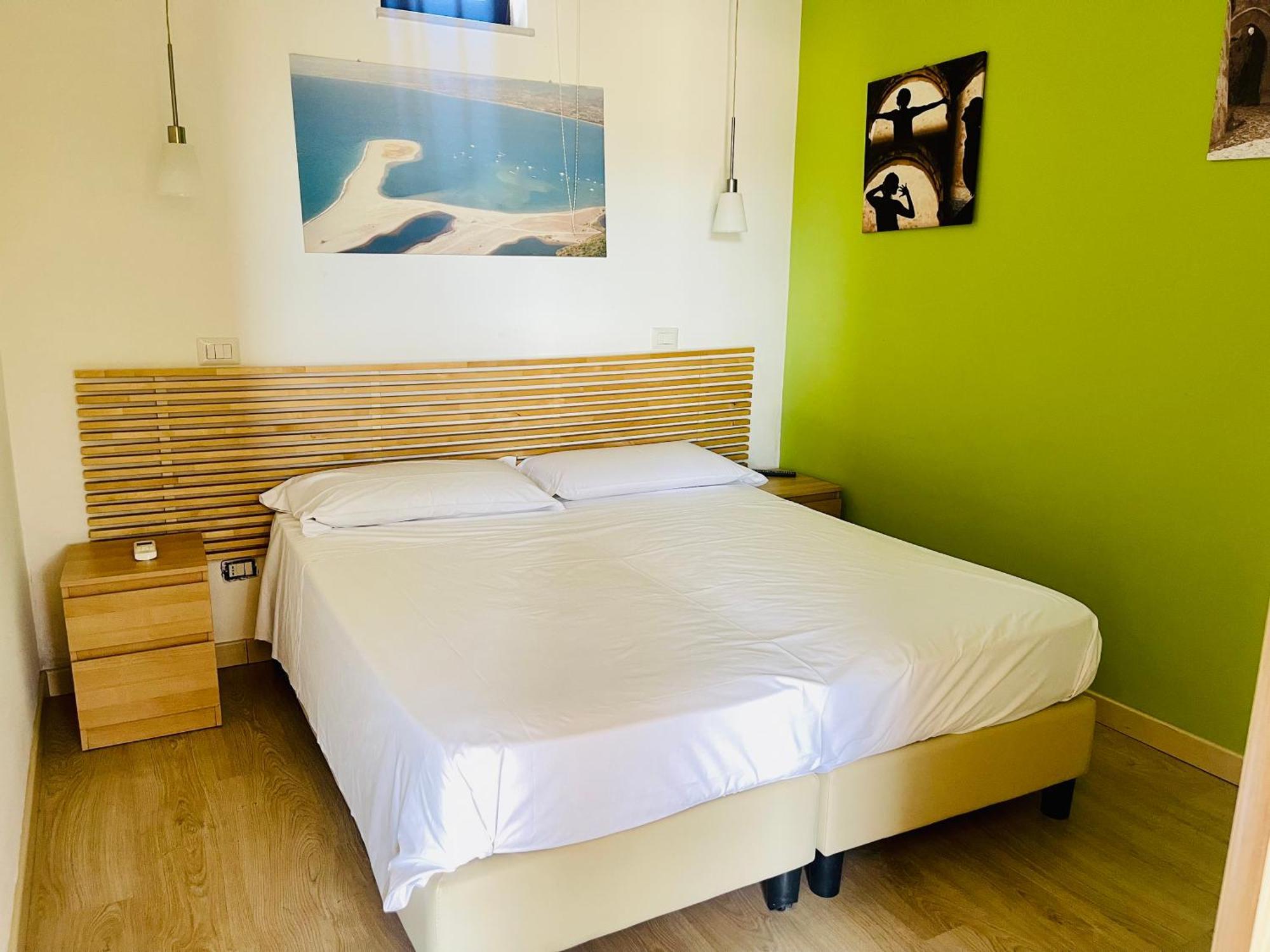 Borgo Camicia In Bed and Breakfast Barcellona-Pozzo di Gotto Buitenkant foto