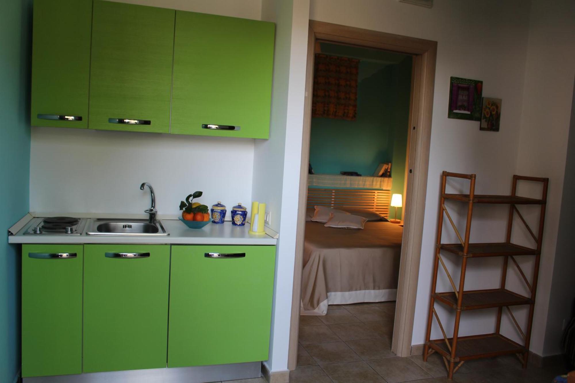Borgo Camicia In Bed and Breakfast Barcellona-Pozzo di Gotto Kamer foto