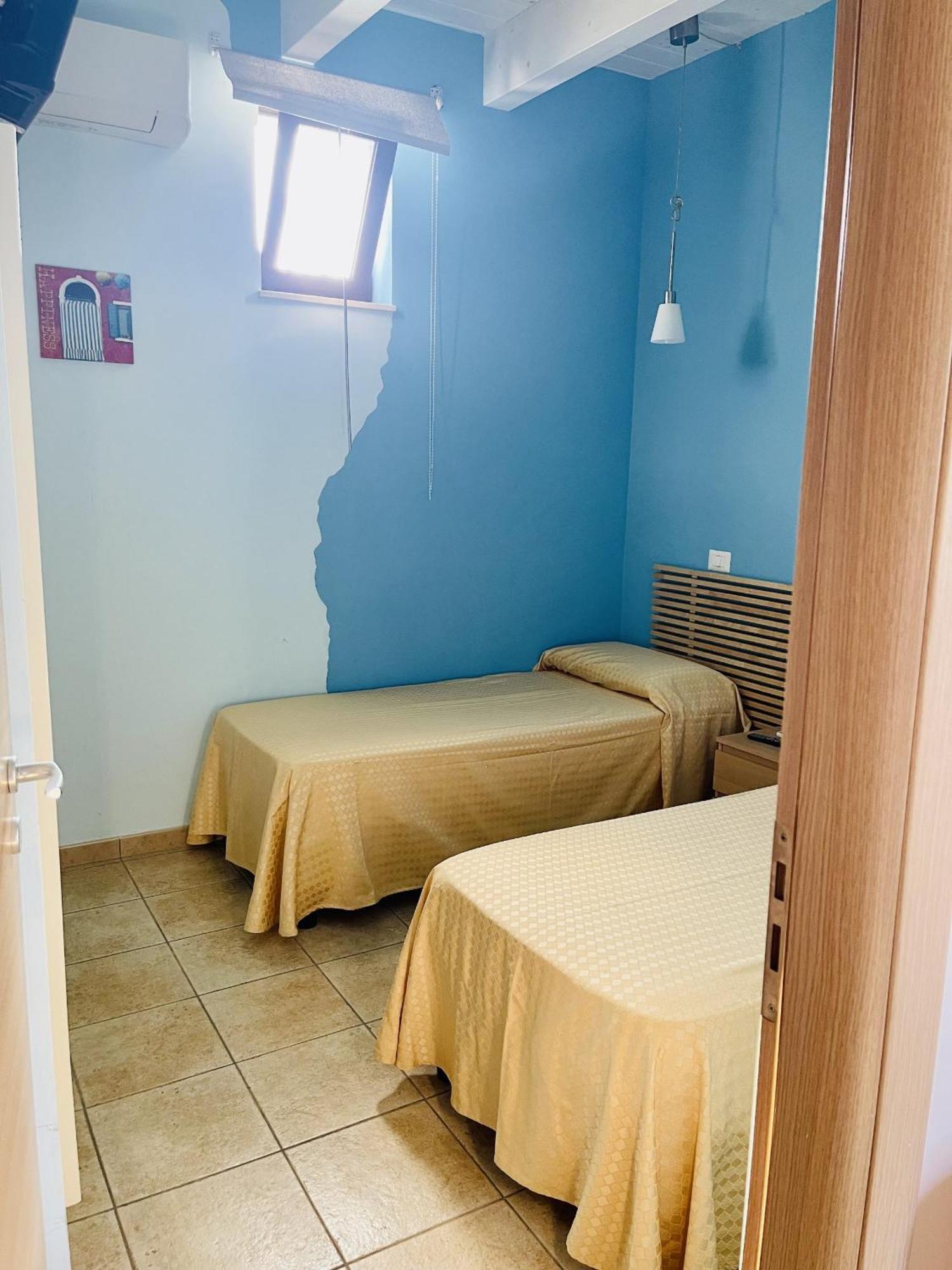 Borgo Camicia In Bed and Breakfast Barcellona-Pozzo di Gotto Buitenkant foto